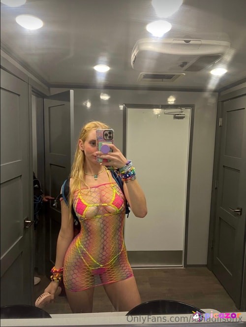 MadisonMoores  - Image
