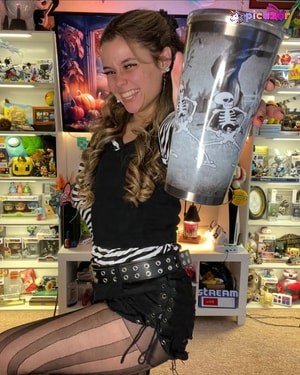 Mally_Mouse N2
