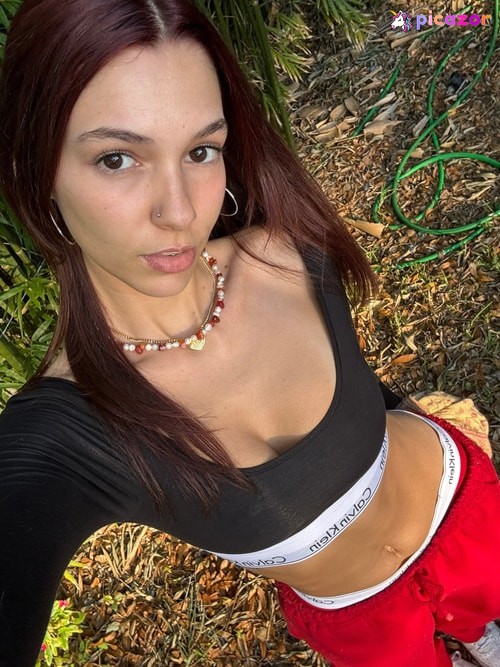 Miss.x.bee - Image