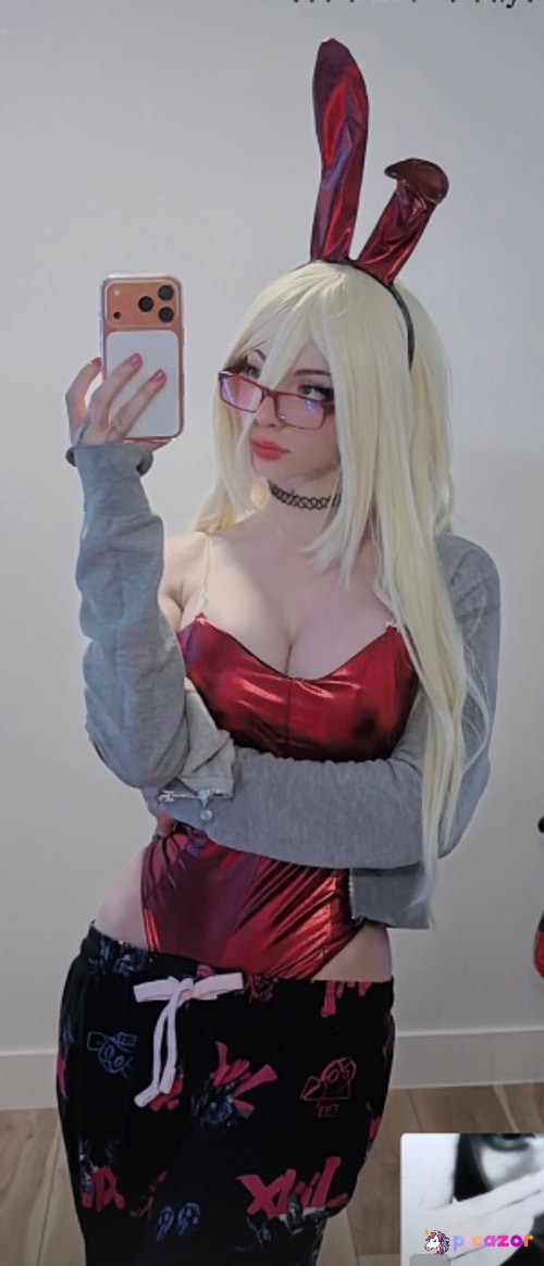 noemiexlili  - Image