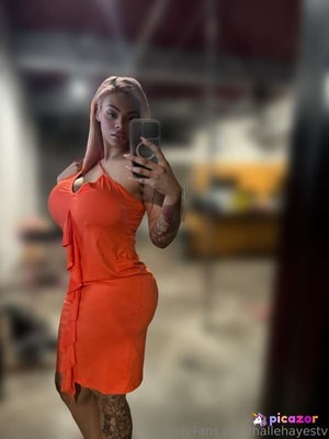 hallehayestv - Thumb