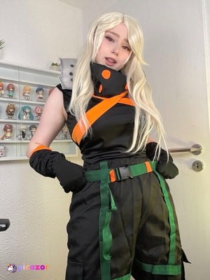 Upminaa - Thumb