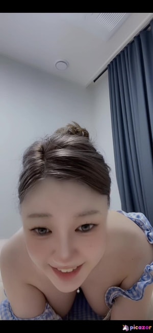 bebe_yxung video #8 photo n 8
