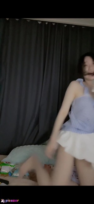 bebe_yxung video #1 photo n 1