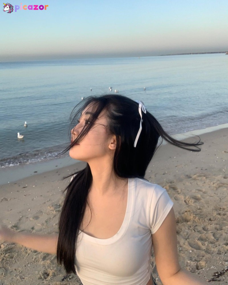Ellen Tan N262