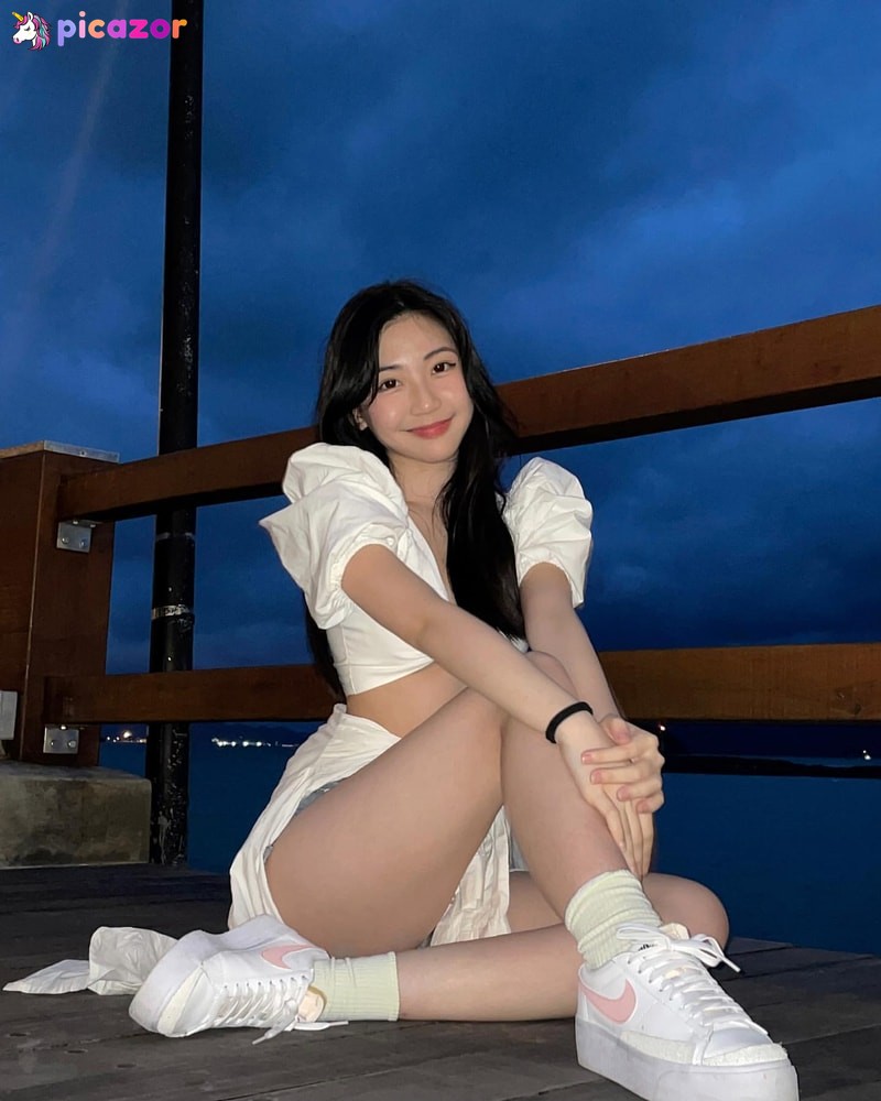 Ellen Tan N76