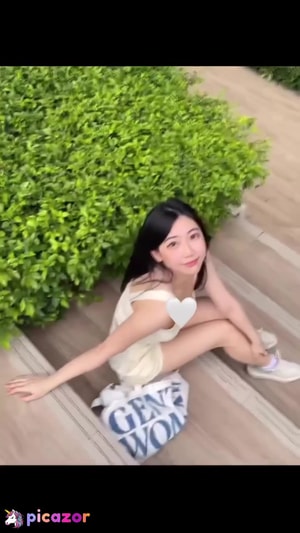 Ellen Tan N30