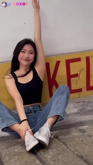 ellen-tan video #530 photo n 530