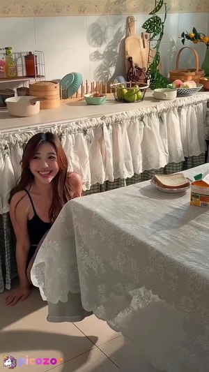 ellen-tan video #620 photo n 620