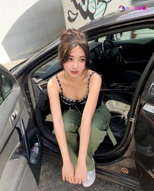 Ellen Tan N8