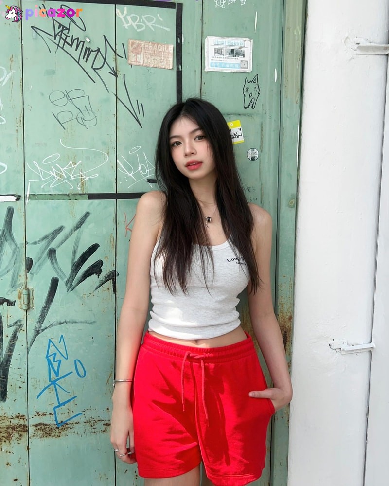 Elyn Leong N194