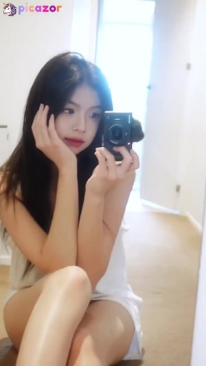 elyn-leong video #511 photo n 511