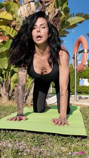 jadefox_lifestyle photo #3 photo n 3