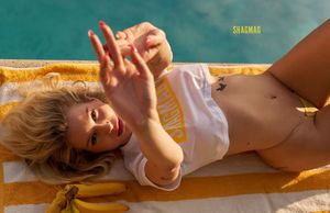 lottie-moss-1 photo #85 photo n 85