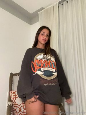 Mikaela Lafuente - Thumb