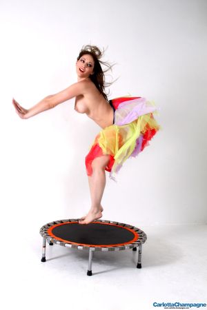 carlotta-champagne-1 photo #320 photo n 320