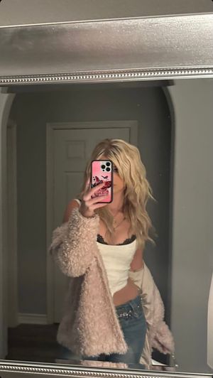 Loren Gray N28