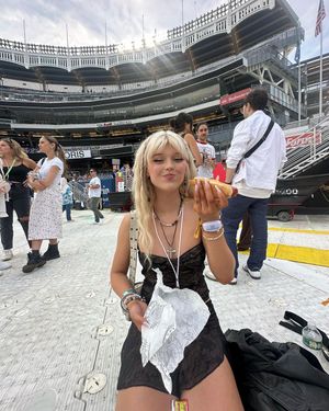 loren-gray-1 photo #825 photo n 825