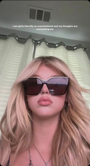 Loren Gray N30