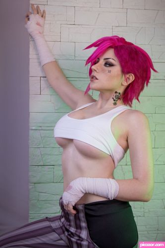 Ezy Summers Cosplay - Image