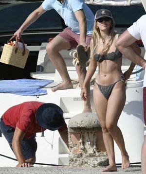 millie-bobby-brown-1 photo #119 photo n 119