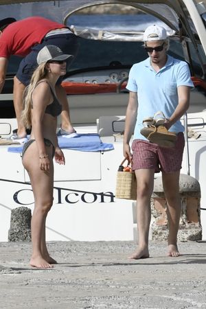 millie-bobby-brown-1 photo #135 photo n 135