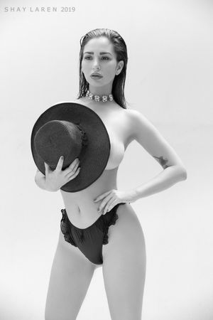 shay-laren photo #3 photo n 3