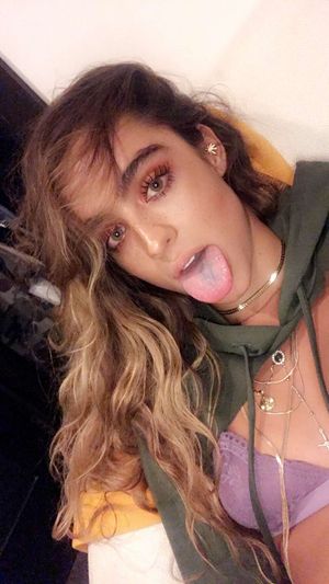 Sommer Ray N70