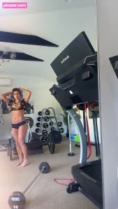 Sommer Ray N173