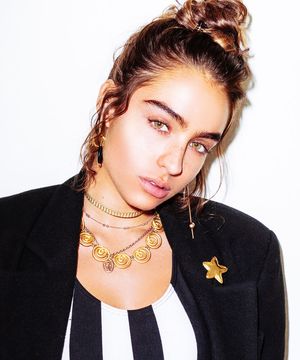 Sommer Ray N32