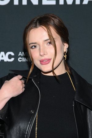 Bella Thorne N24