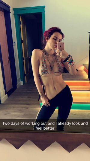 bella-thorne photo #253 photo n 253