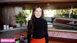 millie-bobby-brown-1 video #432 photo n 432