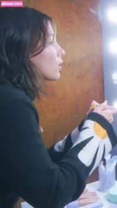 millie-bobby-brown-1 video #594 photo n 594
