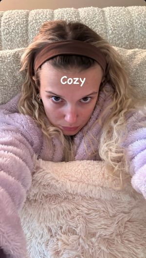 millie-bobby-brown-1 photo #397 photo n 397