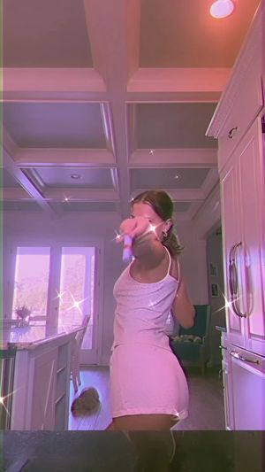 millie-bobby-brown-1 photo #556 photo n 556