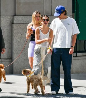 millie-bobby-brown-1 photo #518 photo n 518