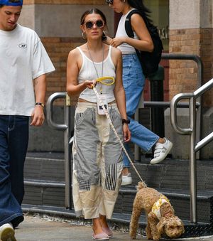 millie-bobby-brown-1 photo #517 photo n 517