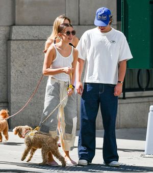 millie-bobby-brown-1 photo #516 photo n 516