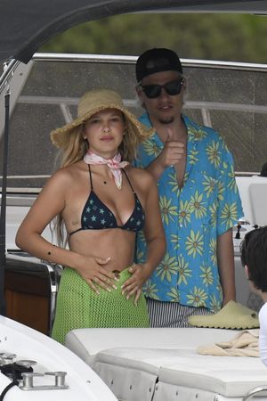 millie-bobby-brown-1 photo #174 photo n 174