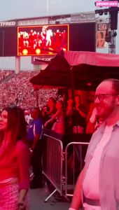 millie-bobby-brown-1 video #530 photo n 530