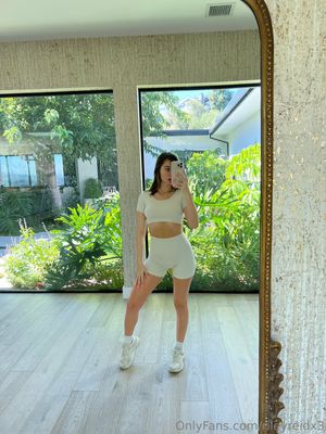Riley Reid - Thumb