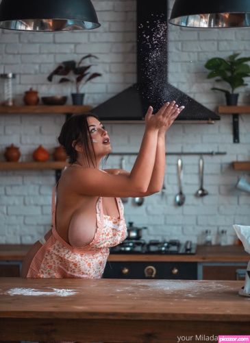 Milada Moore - Image