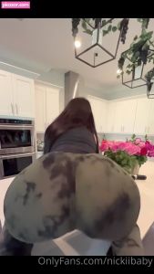 nickiibaby-2 video #851 photo n 851