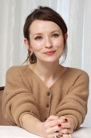 emily-browning-1 photo #52 photo n 52