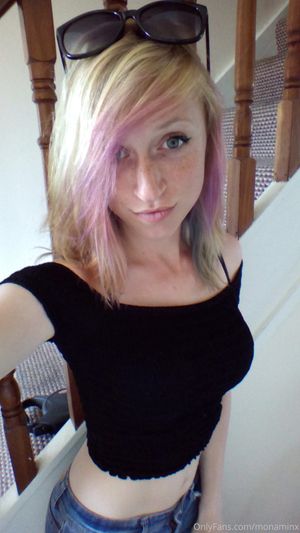 mona-minx-1 photo #1427 photo n 1427