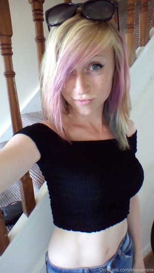mona-minx-1 photo #1420 photo n 1420