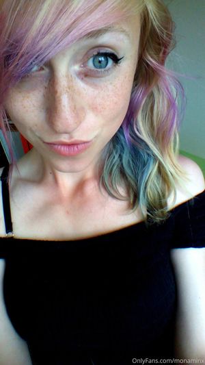 mona-minx-1 photo #1423 photo n 1423