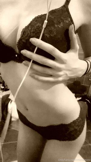 mona-minx-1 photo #1490 photo n 1490