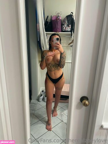 Zoey Love - Image